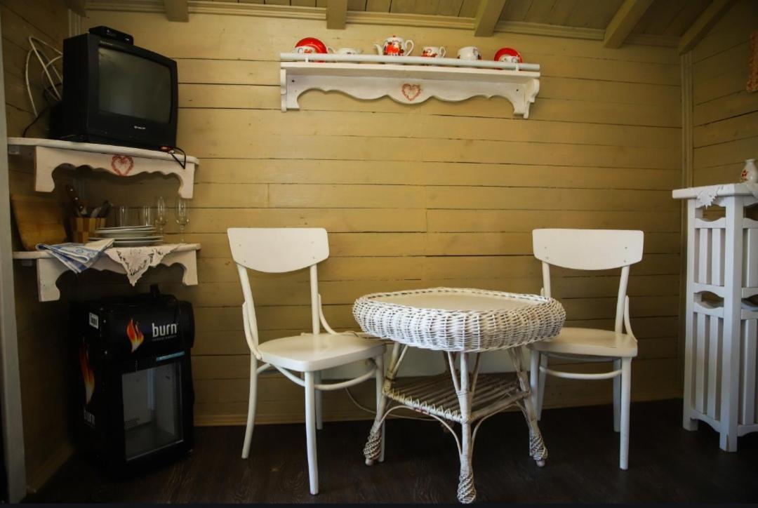 Pastoral Glamping Hotel Velikiy Les Екстериор снимка